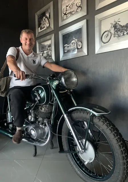 Я Сергей, 50 років з Новопскова, шукаю знайомство для спілкування