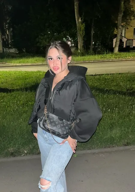 Я Екатерина, 21, знакомлюсь для общения в Челябинске