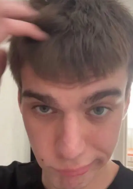 Владик из Уотерлувиль, ищу на сайте знакомства на одну ночь