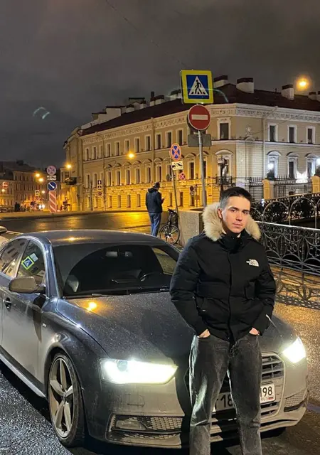 Рома из Вашингтона, ищу на сайте знакомства без обязательств