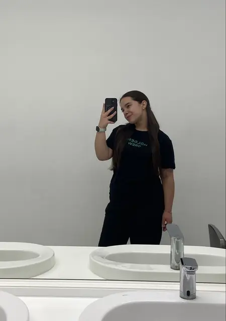 Polina з Полтава, шукаю на сайті спілкування