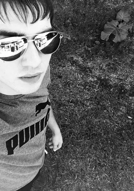 Я Алксандр, 29, из Новопскова, ищу знакомство для приятного времяпровождения