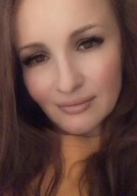 Анна из Каменского, мне 44, познакомлюсь без обязательств