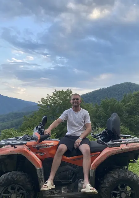 Я Александр, 26, знакомлюсь без обязательств в Амстердаме