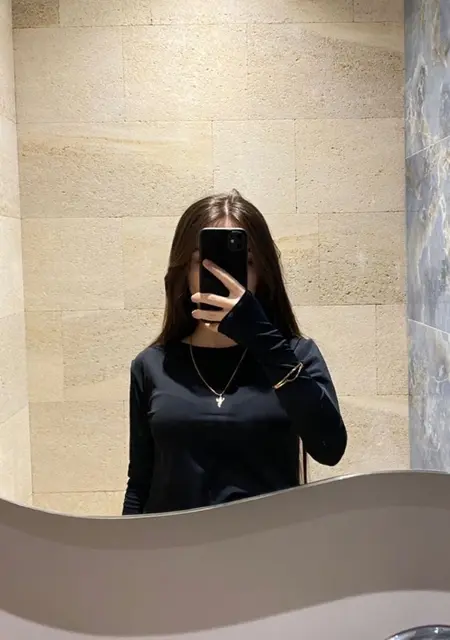 Я Dora, 24, из Стамбула, ищу знакомство для открытые отношения