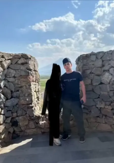 Я David, 21, знакомлюсь на одну ночь в Ереване