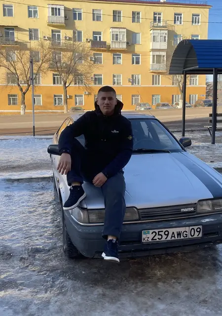 Арслен из Кызылорды, мне 22, познакомлюсь без обязательств