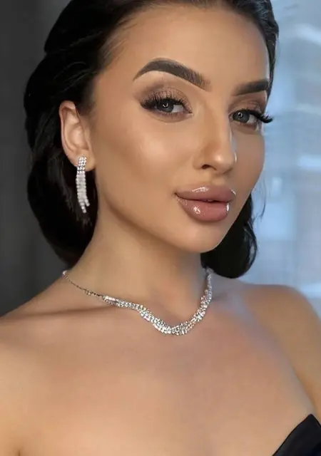 Я Ketrin, 27, из Киева, ищу знакомства без обязательств