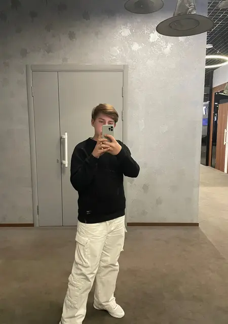 Ggg из Харькова, мне 21, познакомлюсь без обязательств