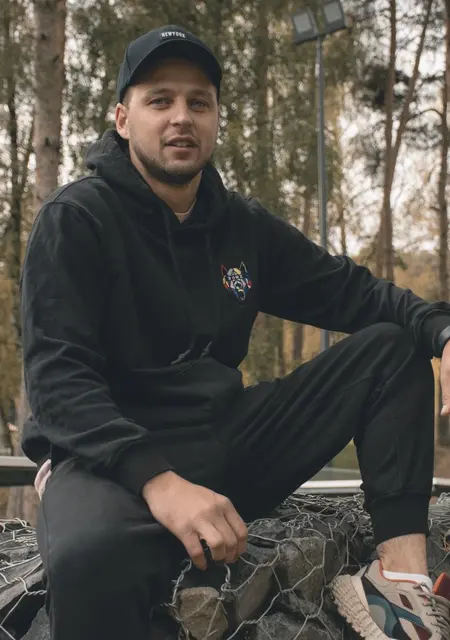 Макс из Житомира, мне 24, познакомлюсь для вирта