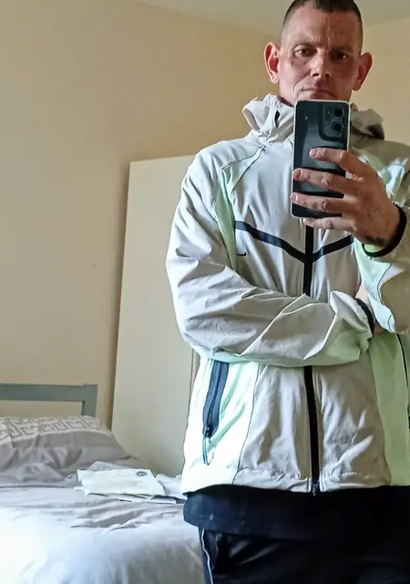 Jay K from Denver, 40 years old, ready to meet for one-night stand