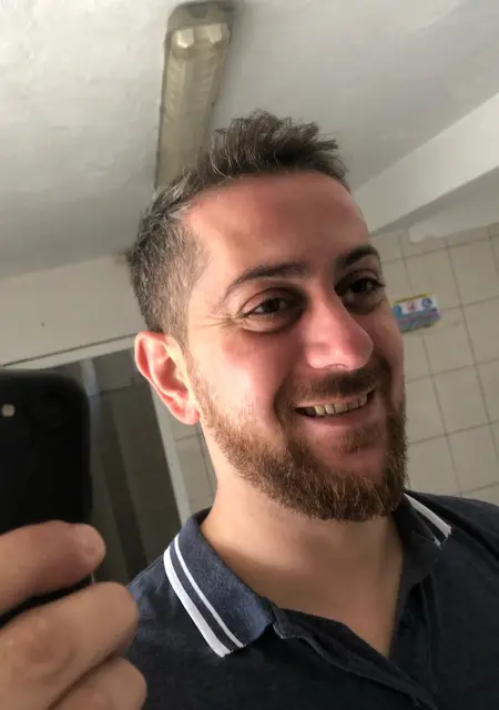 Enis из Анкары, ищу на сайте общение