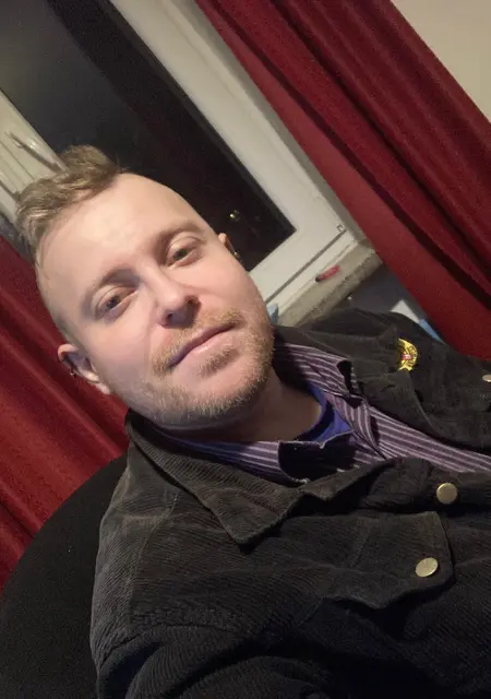 Я Ponury, 34, знакомлюсь без обязательств в Варшаве