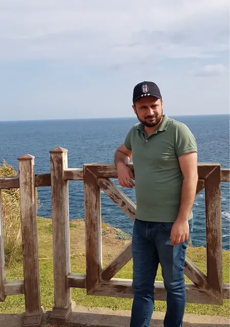 Metin из Риги, мне 30, познакомлюсь на одну ночь