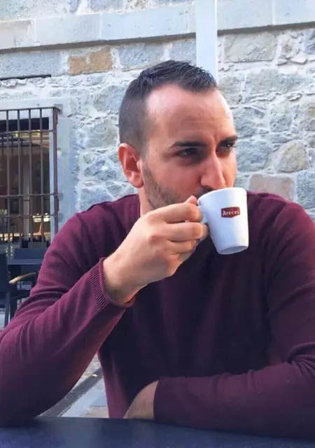 Soy Manuel, 37 años, conociéndome para relación sin ataduras en Gáldar