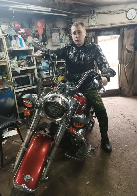 Я Игорь, 34, знакомлюсь на одну ночь в Новополоцке