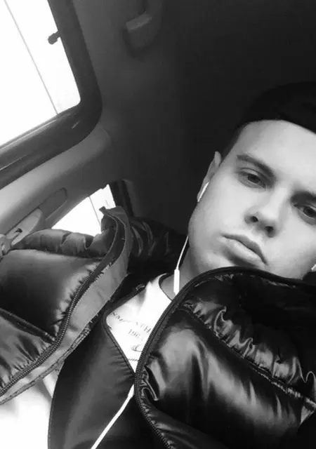 Я Даня, 30, знакомлюсь без обязательств в Горишних Плавнях