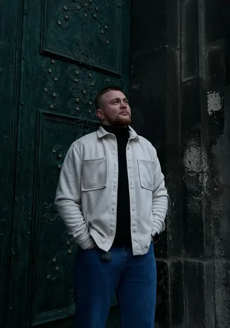 Сергій из Овруча, ищу на сайте знакомства на одну ночь