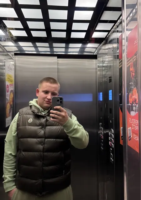 Я Zahbabah, 19 років з Луцька, шукаю знайомства на одну ніч