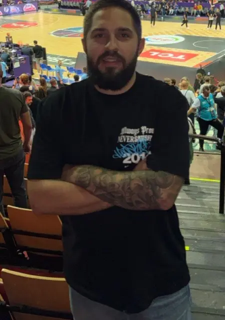 Я Dima, 28, из Варшавы, ищу знакомства на одну ночь