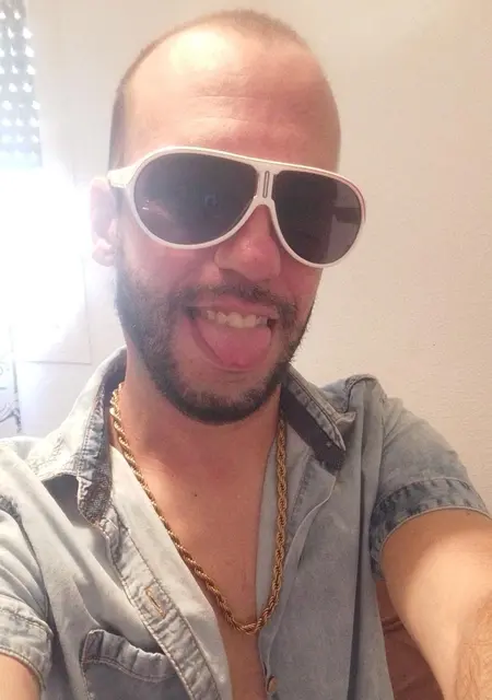 Soy Alfredo, 36 años de Madrid, busco conocer gente para relación a largo plazo