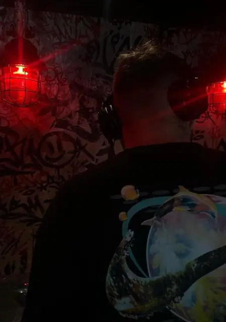 Макс из Львова, ищу на сайте вирта