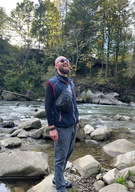 Я Максим, 30, из Днепра, ищу знакомство для открытые отношения