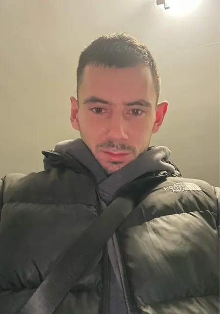 Андрей з Межовой, мені 27 років, познайомлюсь для відкриті стосунки