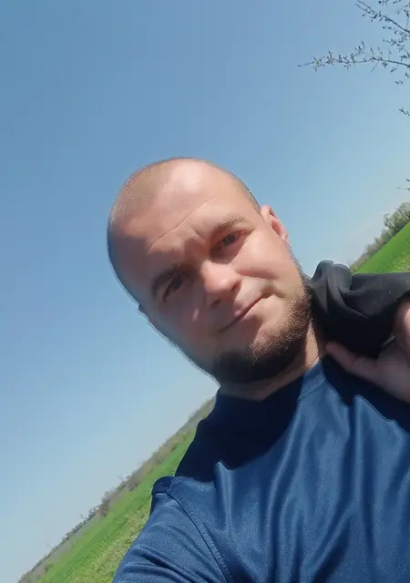 Я Андрей, 36, из Кривого Рога, ищу знакомство для дружбы