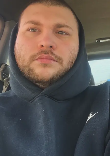 Я Руслан, 29, из Хельсинки, ищу знакомство для постоянных отношений