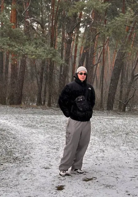 Рома з Ізюм, шукаю на сайті знайомства на одну ніч