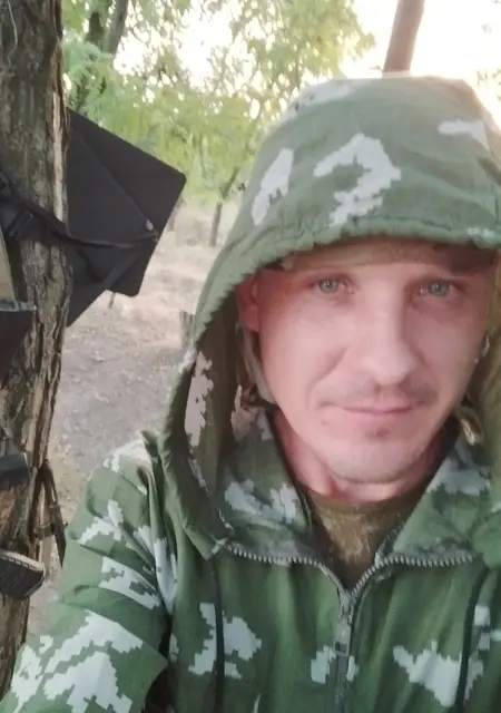 Егор из Мариуполя, мне 43, познакомлюсь для общения