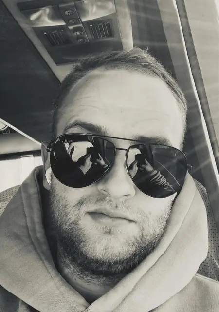 Oleg из Витебска, мне 29, познакомлюсь для общения