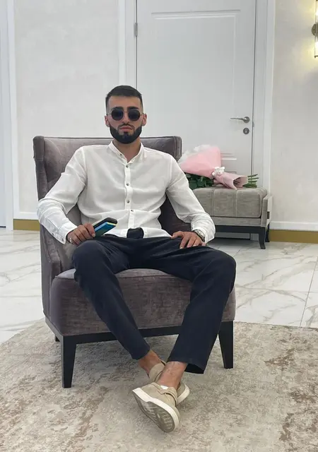 Я Lyova, 28, знакомлюсь для открытые отношения в Ереване