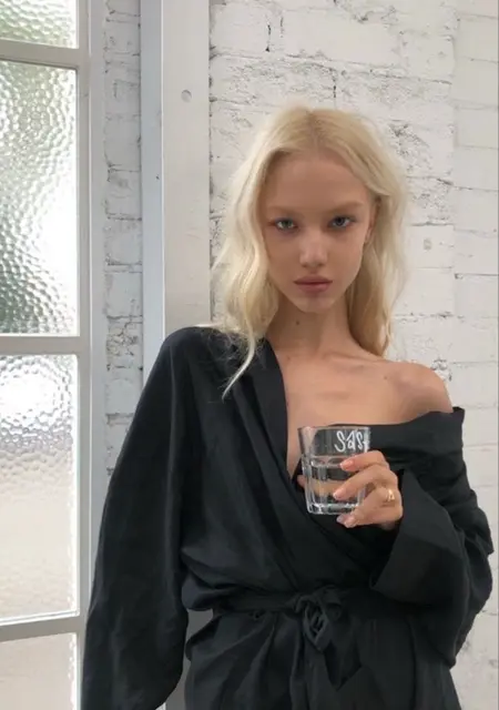 Даша из Житомира, мне 23, познакомлюсь для общения