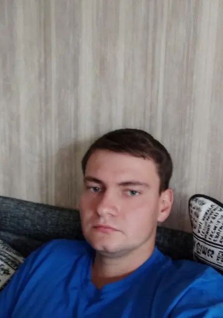 Михайло з Кременчука, мені 28 років, познайомлюсь для постійних стосунків