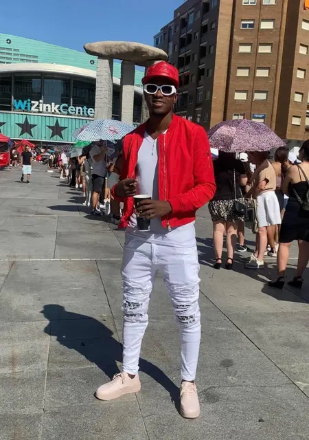 Soy Bairon Alexande, 31 años, conociéndome para relación abierta en Sabadell