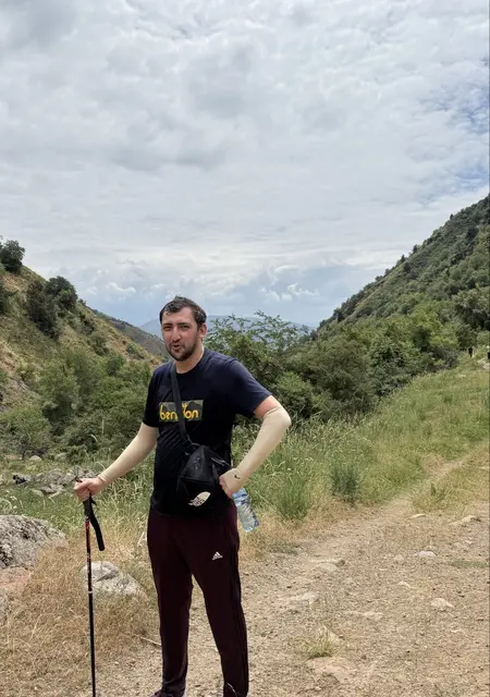 Я Нодир, 30, знакомлюсь на одну ночь в Ташкенте