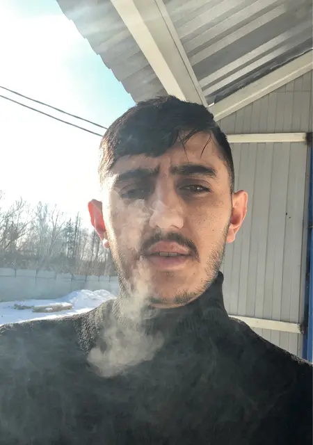 Я Adem, 26, из Бухареста, ищу знакомства на одну ночь