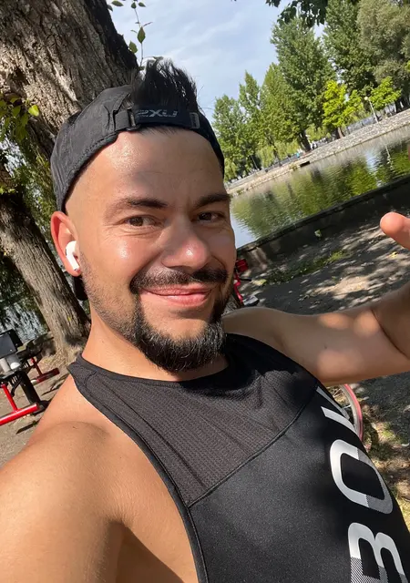 Я John Daniels, 39, из Тернополя, ищу знакомство для приятного времяпровождения