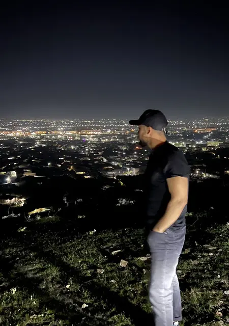 Я Собиров, 25, из Самарканда, ищу знакомства на одну ночь