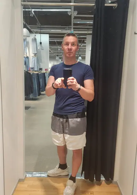 Serhii из Оулу, ищу на сайте знакомства на одну ночь