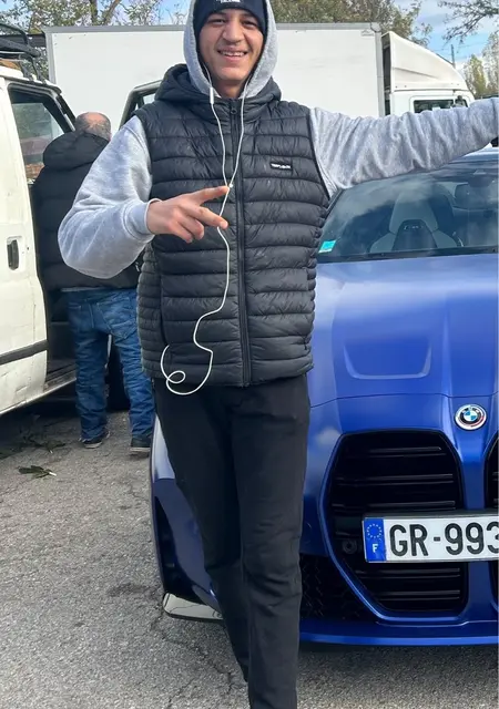 Reda de Torrente, tengo 23 años, listo para conocer para relación sin ataduras