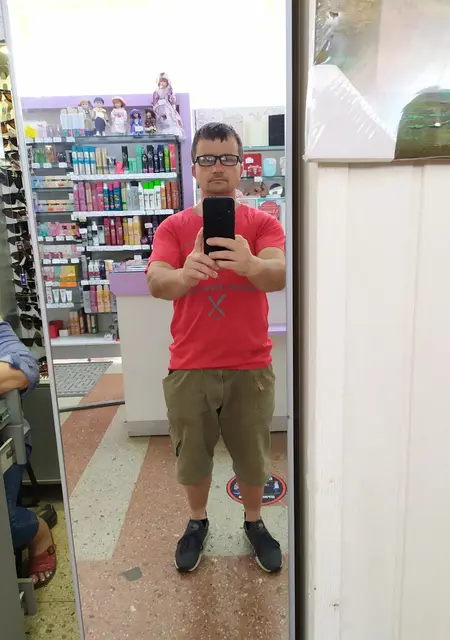 Александр из Бреста, ищу на сайте знакомства на одну ночь