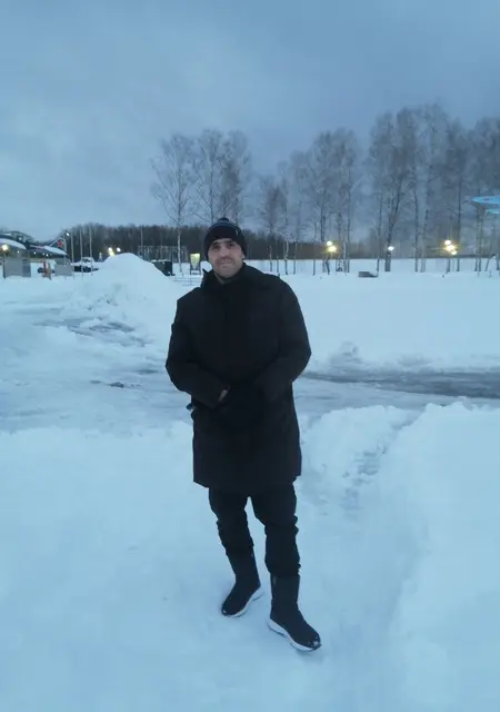 Я Артем, 40, знакомлюсь без обязательств в Лондоне