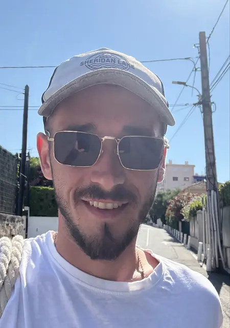 Vadym из Вены, мне 28, познакомлюсь на одну ночь