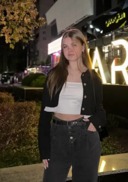 Diana з Львів, мені 22 років, познайомлюсь без зобов'язань