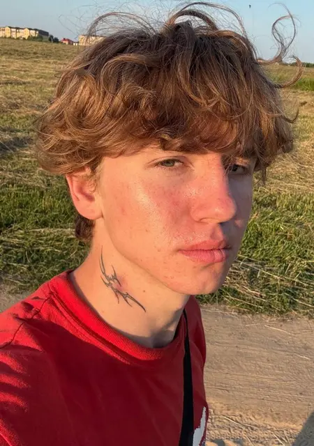 Алексей из Сингапура, мне 20, познакомлюсь на одну ночь