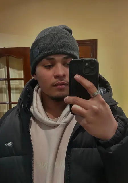 Andy de Zaragoza, busco en el sitio lío de una noche