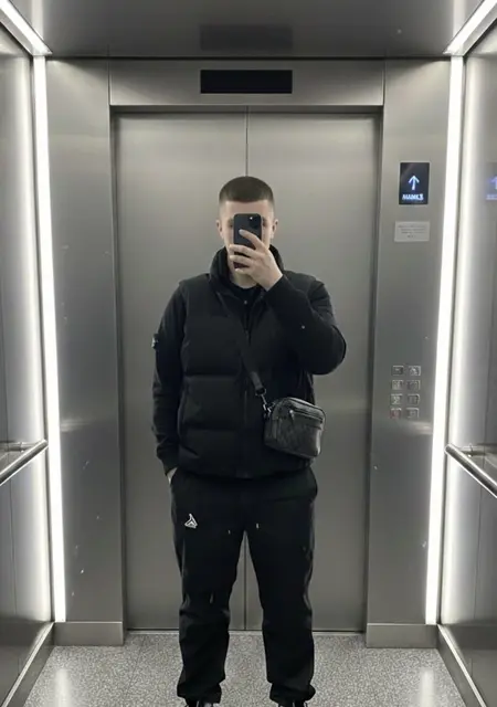 Я , 26, из Варшавы, ищу знакомство